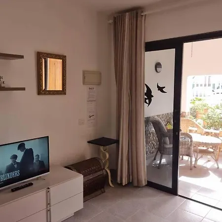 Casa Gales: Relax Next To The Sea For Families Corralejo
